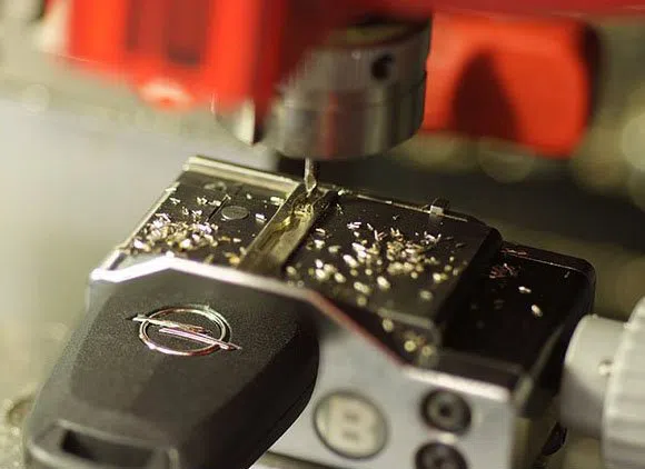 Universal Locksmith Store Cresskill, NJ 201-402-2685 - 11-Key-Cutting