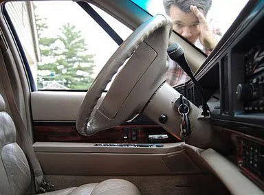 Universal Locksmith Store Cresskill, NJ 201-402-2685 Universal Locksmith Store Cresskill, NJ 201-402-2685 - 20-Car-Lockout